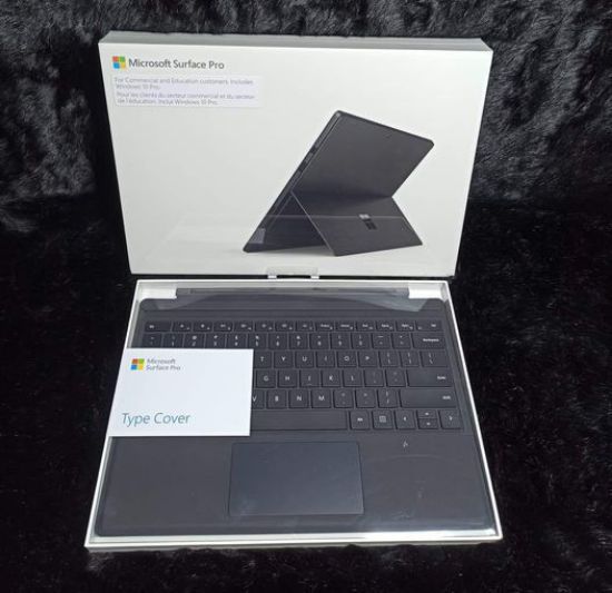 صورة Brand: Microsoft  Model: SURFACE PRO  Processor: Core i7-8TH Storage: 256G PCIe  Memory: 8GB DDR4  Display: 14 INCH Others: NEW - WITH Keyboard  Operating System Windows 10 Backlit Keyboard: YES