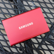 Picture of Samsung Portable SSD T7 2TB