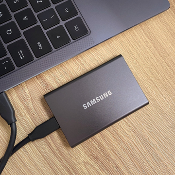Picture of Samsung Portable SSD T7 500GB